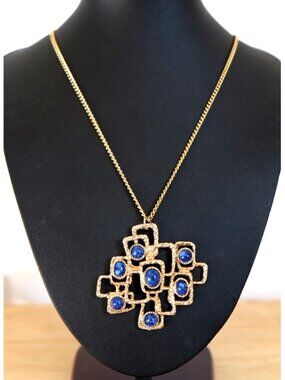 AS-NEW Sarah Coventry modernist geometric brutalist pendant necklace with blue c
